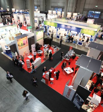 Smau 2010, uluslararası ticari istihbarat ve bilgi teknolojisi fuarı