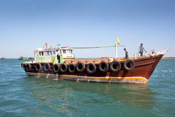 Barco Balsa Vazio Com Tripulação Índia — Fotografia de Stock