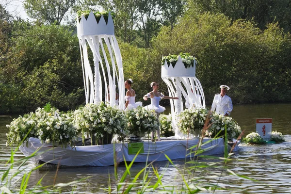 Westland Floating Flower Parade 2011 Niederlande — Stockfoto