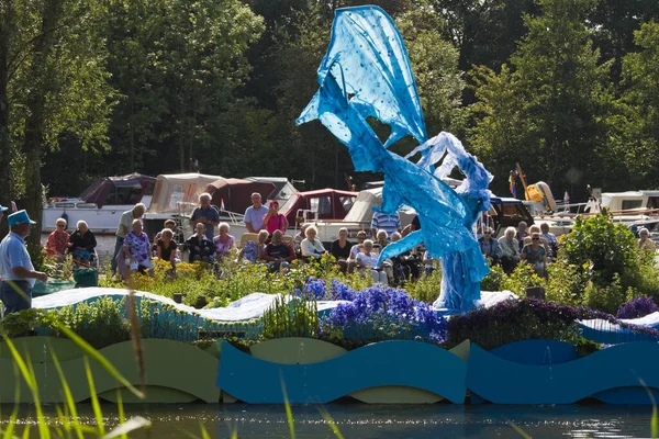 Westland Floating Flower Parade 2011 Нидерланды — стоковое фото