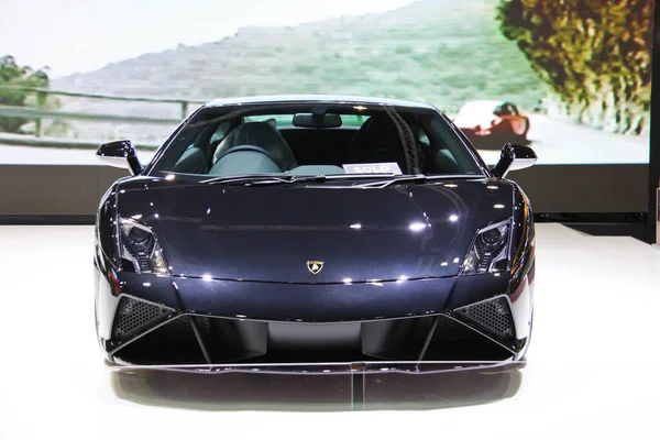 Lamborghini Pokazie Silników — Zdjęcie stockowe