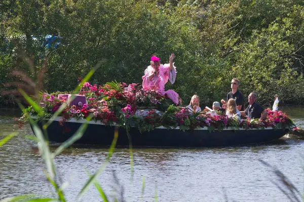 Westland Floating Flower Parade 2011 Nizozemsko — Stock fotografie