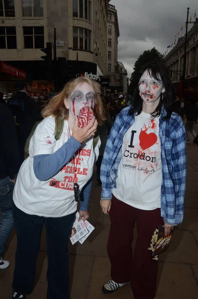 London Vereinigtes Königreich Oktober 2011 Teilnehmer Des Jährlichen Zombie Walk — Stockfoto