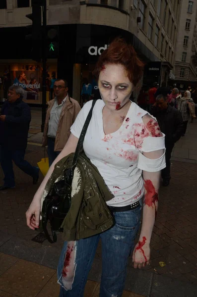 London Vereinigtes Königreich Oktober 2011 Teilnehmer Des Jährlichen Zombie Walk — Stockfoto