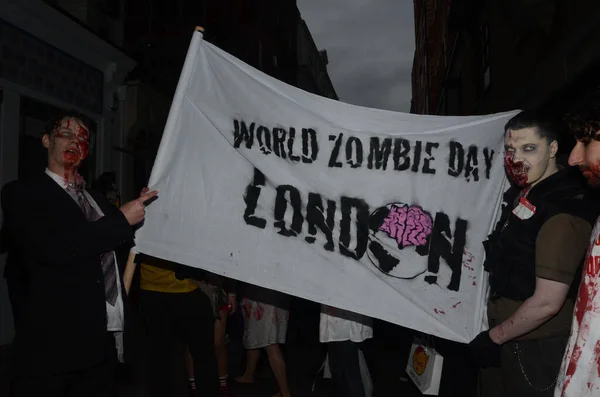 Londres Reino Unido Outubro 2011 Pessoas Que Assistem Annual Zombie — Fotografia de Stock