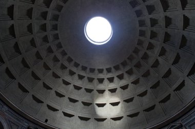 iç görünüm kubbe Panteon Roma, İtalya