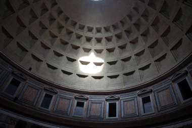 iç görünüm kubbe Panteon Roma, İtalya.