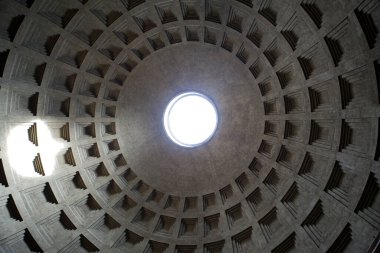 iç görünüm kubbe Panteon Roma, İtalya.