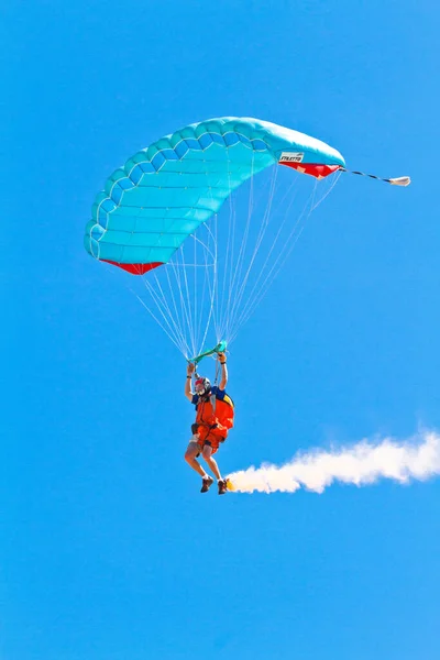 Cadiz Espanha Setembro 2011 Paraquedistas Rex Pemberton Participando 4Th Airshow — Fotografia de Stock