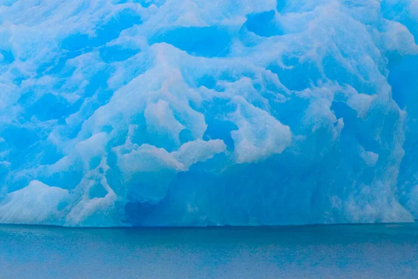 Eisberg Winterliche Schneelandschaft — Stockfoto