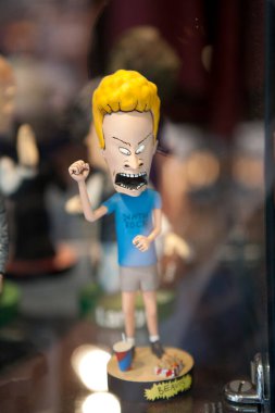 Beavis oyuncak bebek yaklaş