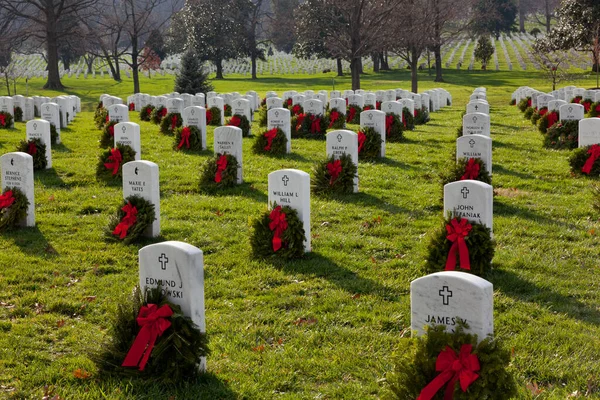 Xmas Wreaths Arlington Cemetery — Stock Photo, Image