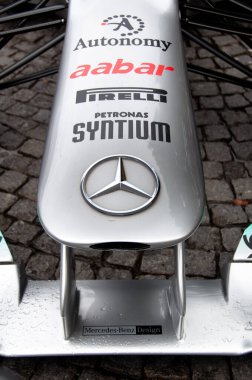 Mercedes GP Petronas - F1 yarış arabası