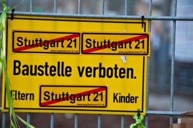 Stuttgart - 09 Ekim 2010: S21 projesine karşı gösteri