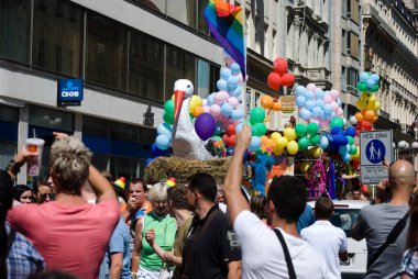 Prag 'da geçit töreninin gündüz çekimi