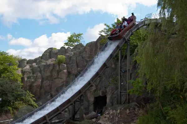 Water Slide Fume Fun Park — Stock Photo, Image