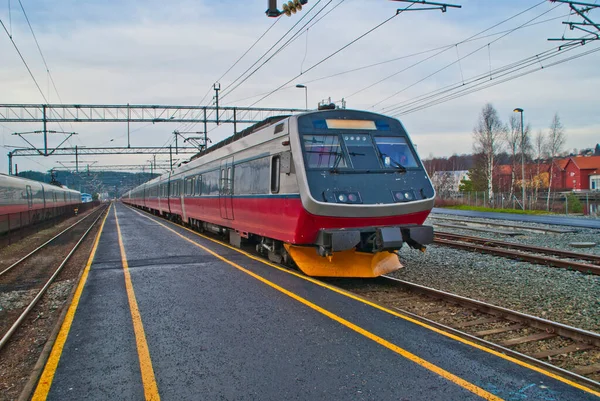 Tren Estación Ferrocarril Halden — Foto de Stock