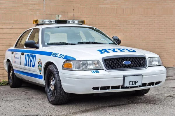 Polizia New York Pattuglia Auto Sulla Strada — Foto Stock