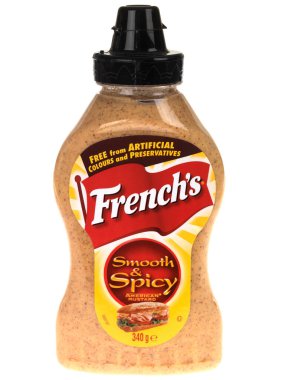 Beyaz arkaplanda Amerikan Hardalı