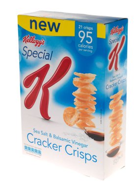 Beyaz zemin üzerinde Cracker Çıtır Kahvaltı Gevrekleri