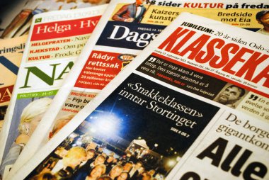 Norveç gazeteleri, kapatın. 