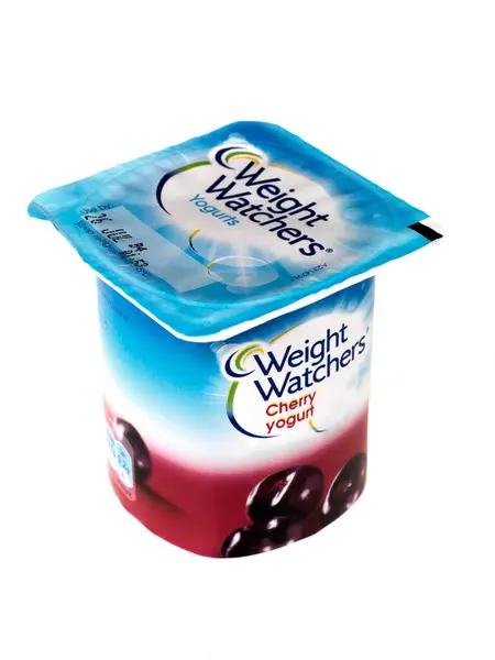 Weight Watchers Cherry Yogurt — Stock Photo, Image