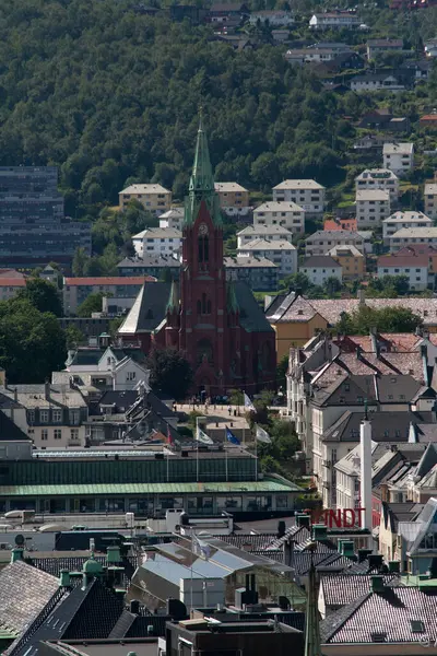 Bergen Yedi Dağın Arasındaki Şehir — Stok fotoğraf