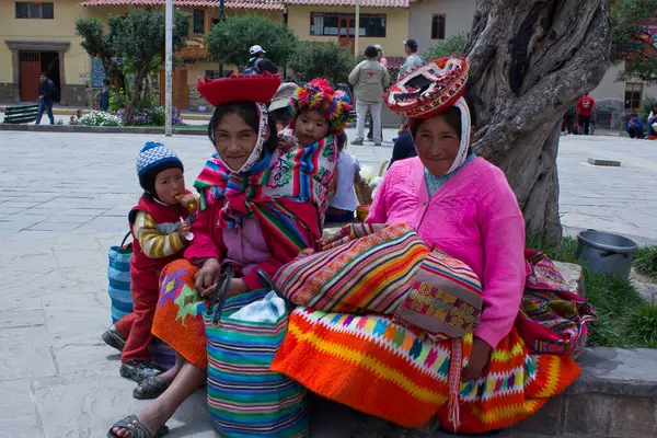 Portrait Femmes Enfants Pérou — Photo