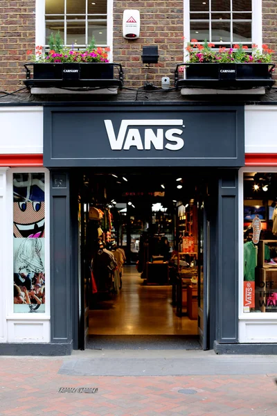Vans Shop Front Carnaby London — Stok fotoğraf