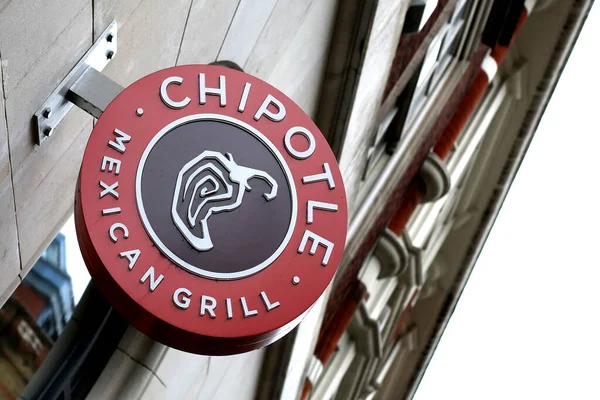 Chipotle Mexican Grill Shop Sign London — Stock fotografie