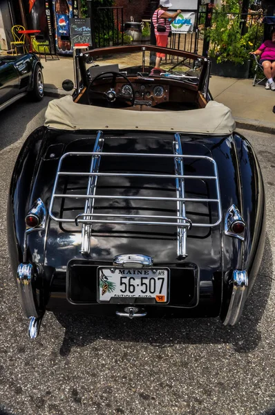 Eski Model Klasik Amerikan Araba — Stok fotoğraf