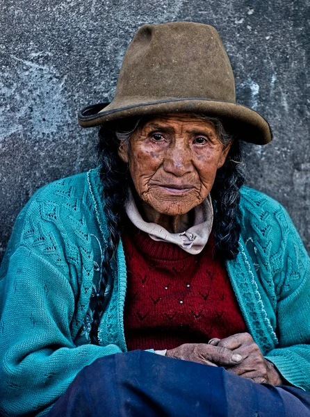 Retrato Mujer Peruana —  Fotos de Stock