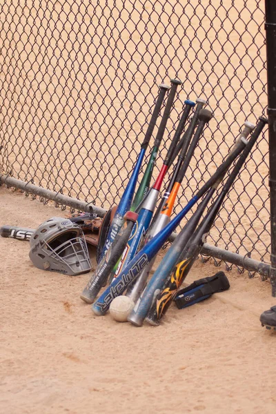 Beyzbol Sopaları Çitler Beyzbol Oyunu Konsepti — Stok fotoğraf