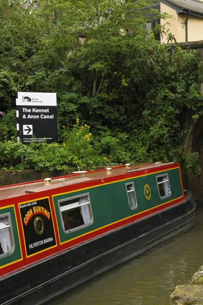 Boat Entering Water Canal — Stok fotoğraf