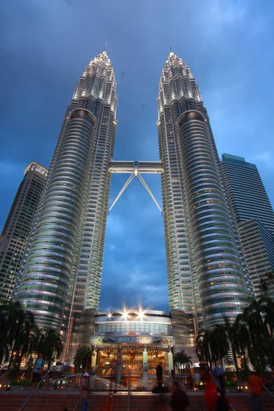 Twin Towers Kuala Lumpur Malaysia Rejser Gennem Asien Koncept - Stock-foto