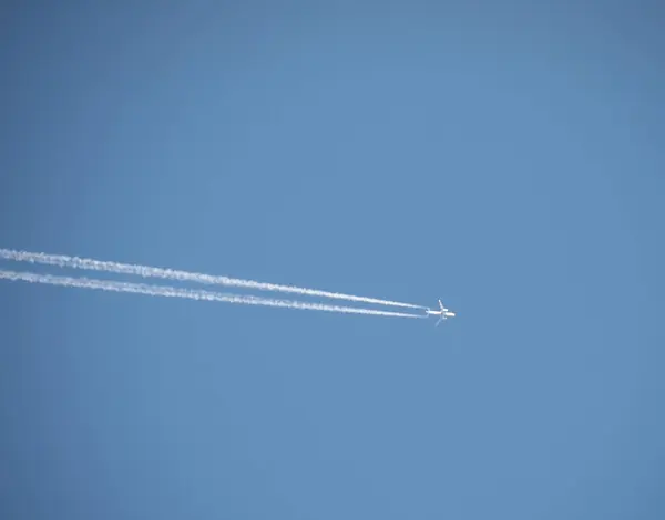 Plane Blue Sky — Stock Photo, Image