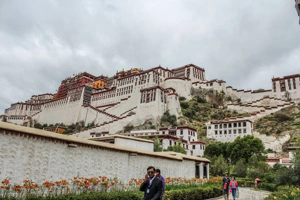 Buitenkant Van Het Potala Paleis Tibet — Stockfoto