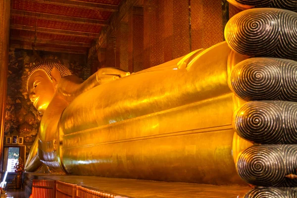 Buda Uzanmış Wat Pho Tapınağı Bangkok Tayland — Stok fotoğraf