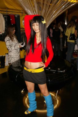 Bai Ling Los Angeles, Kaliforniya, ABD 'de Los Angeles Moda Haftası' nda başladı.