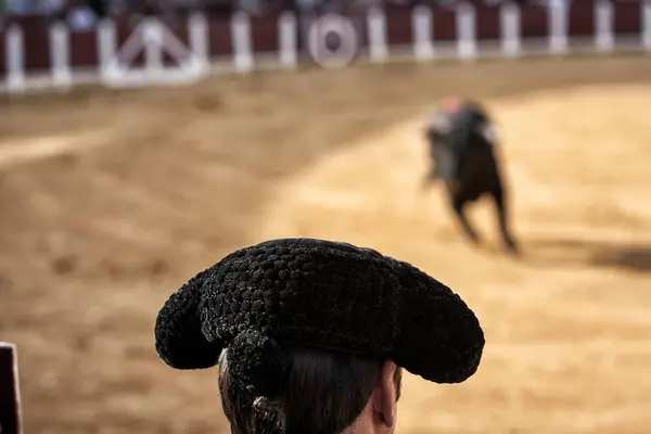 Spanish Bullfighter Overlooking Bull Bullfight Held — Stock Photo, Image