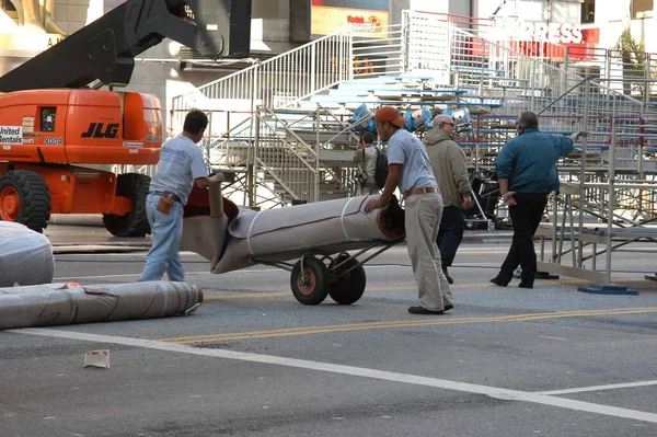 Work Crews Break Oscar Red Carpet Area Arrivals Were Cancelled — Stock Photo, Image