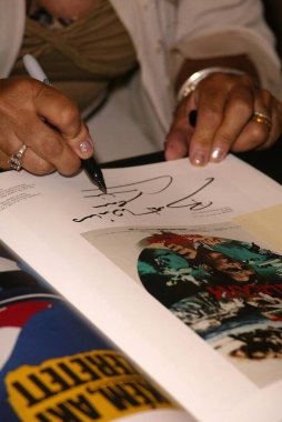 Caroline Munro Kişisel Görünüm