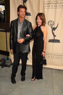 33 yıllık gündüz yaratıcı sanatlar emmy Ödülü