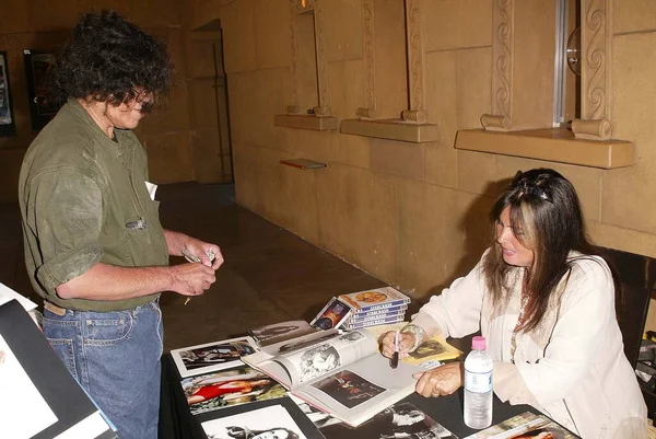 Caroline Munro Personal Appearance American Cinematheque Retrospective Her Films Also — Stock Photo, Image