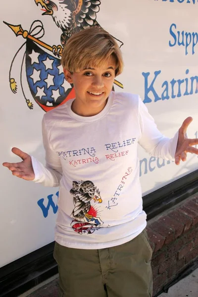 Hardy Gastgeber Einer Katrina Relief Promi Autogrammstunde — Stockfoto