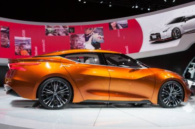 Nissan Spor Sedan konsepti Kuzey Amerika Uluslararası Otomobil Fuarı 'nda 26 Ocak 2014' te Detroit 'te. lüks araba sergisi 