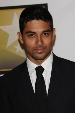 Wilmer Valderrama, Eleştirmenlerin Seçimi Televizyon Ödülleri Yemeği, Beverly Hills Oteli, Beverly Hills, CA.
