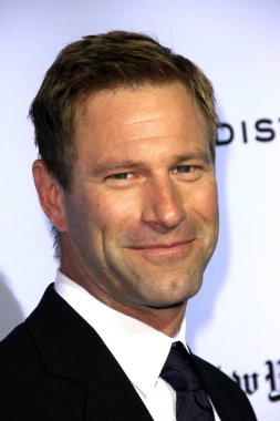  Aaron Eckhart 