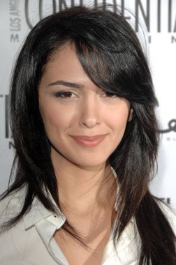 Nazanin Boniadi ünlü aktris ve eylemci 