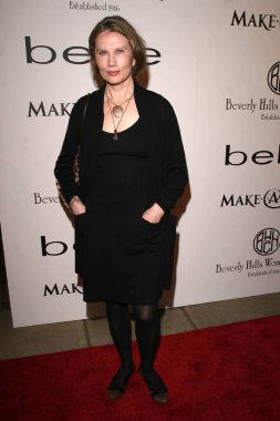 Maud Adams, Beverly Hills Kadınlar Kulübü 'nün 